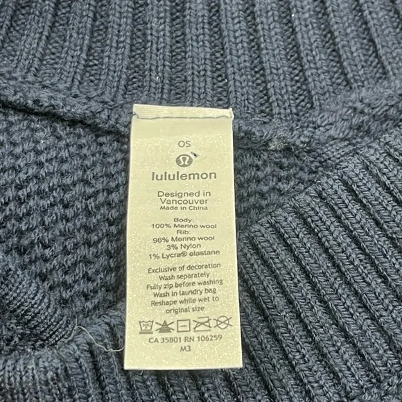 Lululemon Womens Poncho Blue 100% Merino Wool One Size asymmetrical zip - Picture 5 of 6